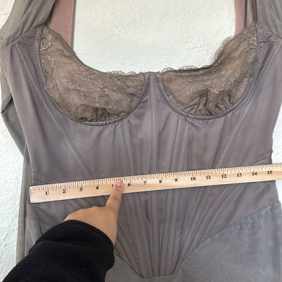 House of‎ CB L  'Safran' Mocha Corset Midi Dress NWOT - Picture 7 of 12